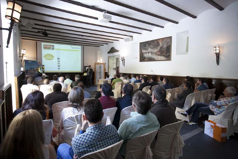 Presentación Luxor Plus en Santiago de Compostela 2015